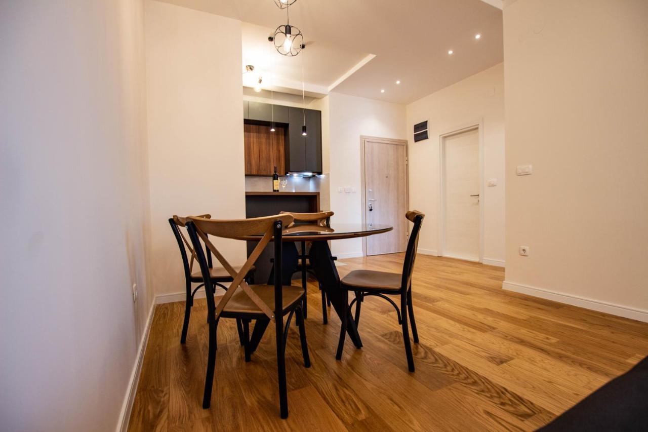 Follow The Sun - 4 Person Apartment Bar Ngoại thất bức ảnh