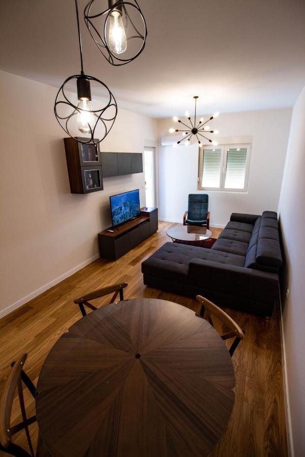 Follow The Sun - 4 Person Apartment Bar Ngoại thất bức ảnh