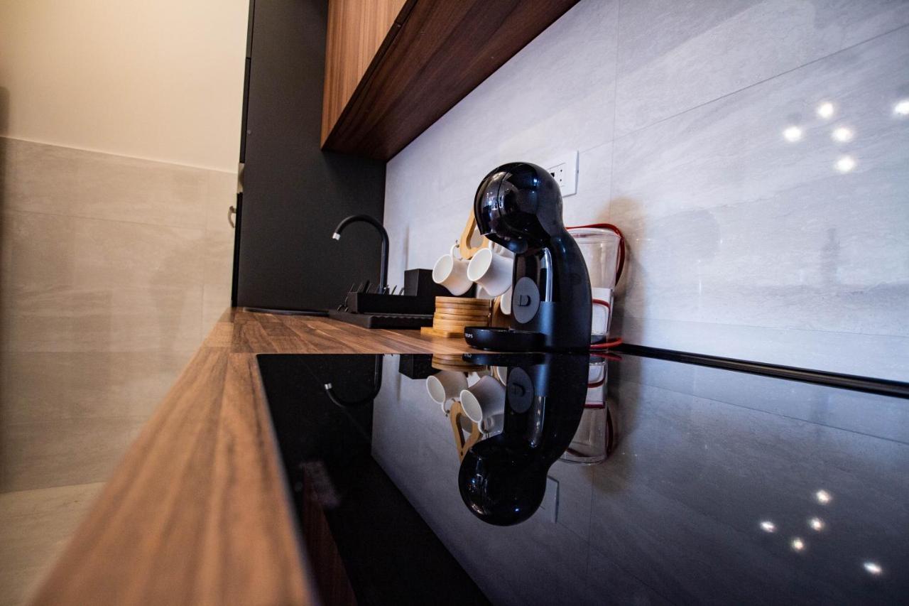 Follow The Sun - 4 Person Apartment Bar Ngoại thất bức ảnh