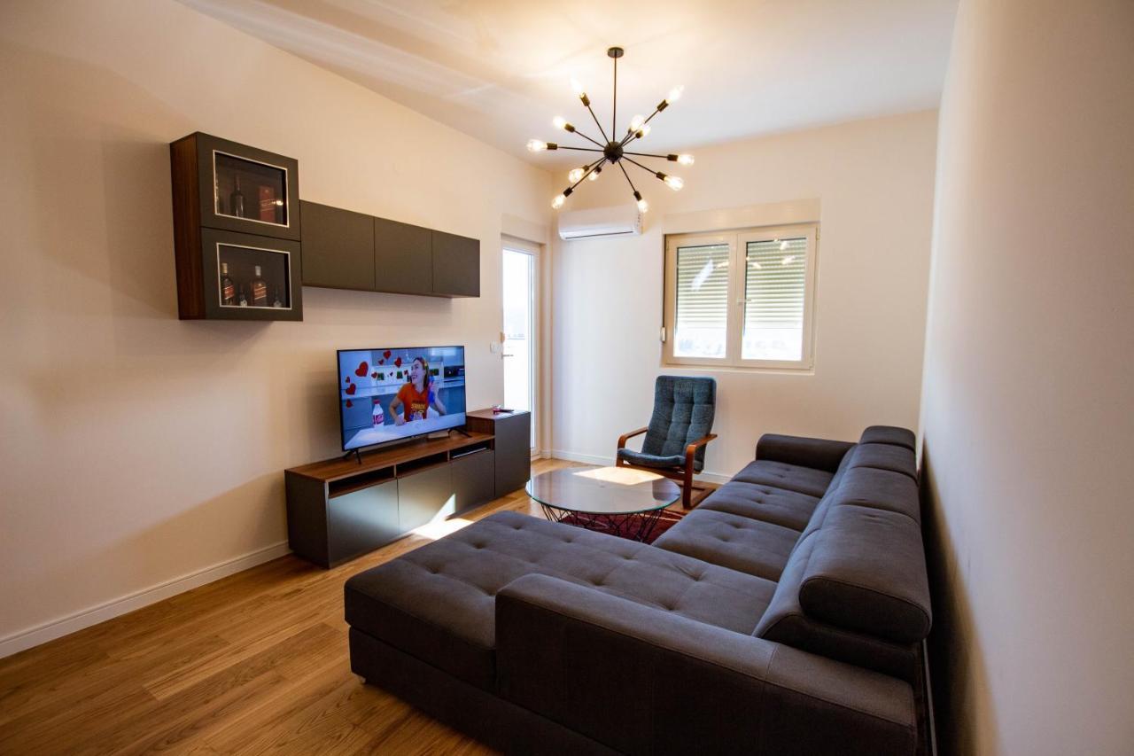 Follow The Sun - 4 Person Apartment Bar Ngoại thất bức ảnh