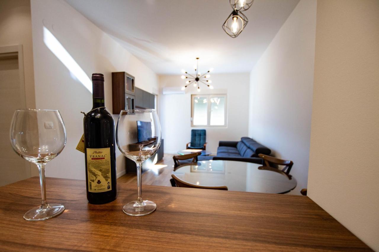 Follow The Sun - 4 Person Apartment Bar Ngoại thất bức ảnh