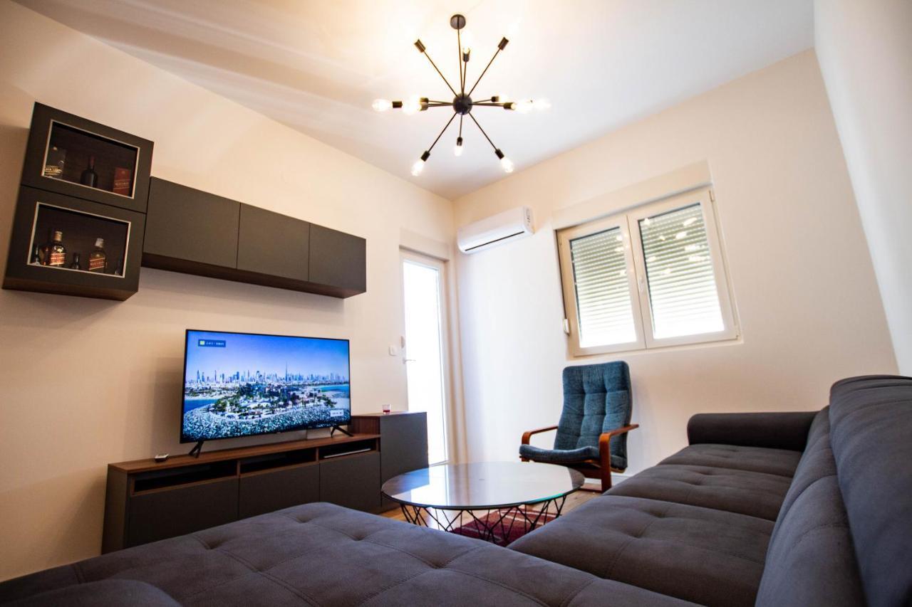 Follow The Sun - 4 Person Apartment Bar Ngoại thất bức ảnh
