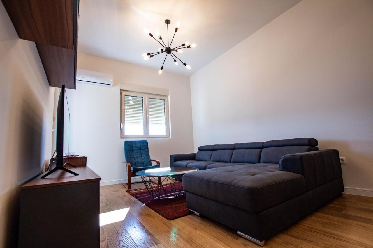 Follow The Sun - 4 Person Apartment Bar Ngoại thất bức ảnh